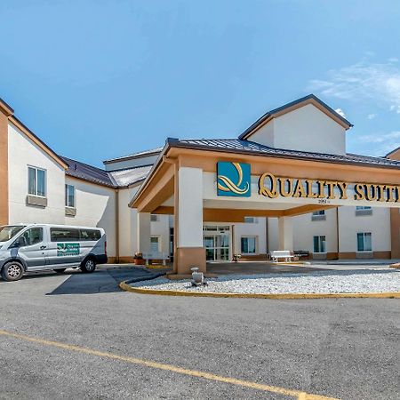 Quality Suites Kansas City International Airport Εξωτερικό φωτογραφία